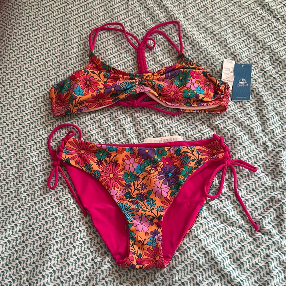 Cupshe Pink and Orange Bikini Swimwear with Adjustable Straps